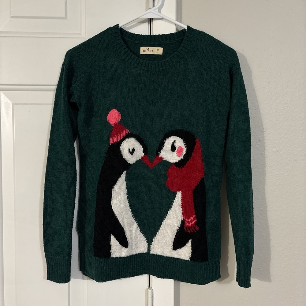 Hollister Green Penguin Sweater